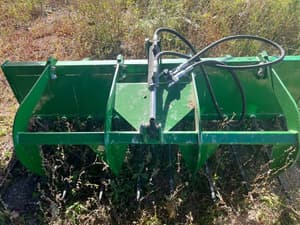 2017 Frontier AM11G Image