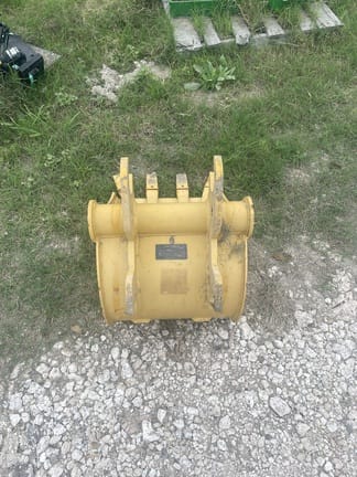 Main image John Deere Compact Excavator Bucket