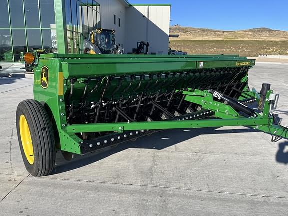 Image of John Deere BD1113 equipment image 2