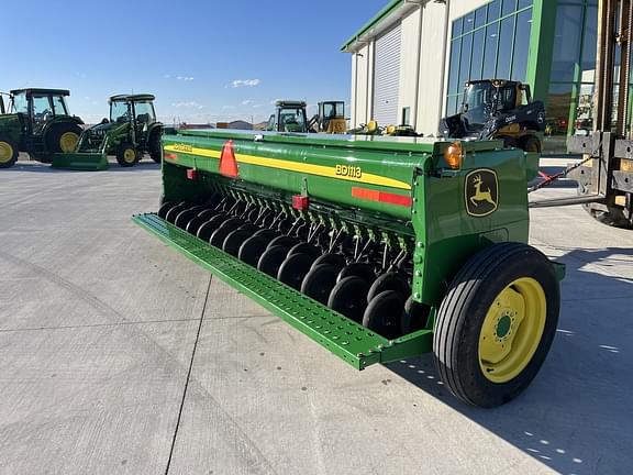 Image of John Deere BD1113 Primary image