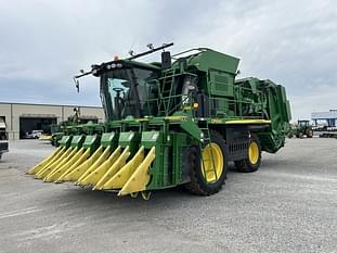 2017 John Deere CP690 Equipment Image0