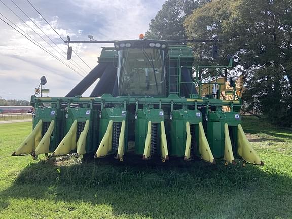 Image of John Deere CP690 equipment image 2