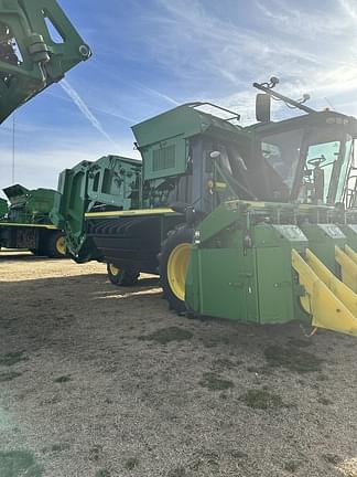 Image of John Deere CP690 equipment image 1