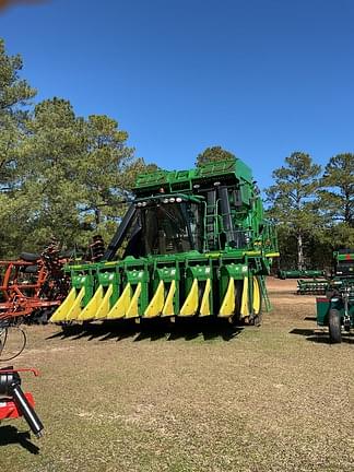 Image of John Deere CP690 equipment image 1