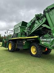 2017 John Deere CP690 Equipment Image0