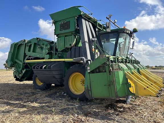 Image of John Deere CP690 equipment image 2