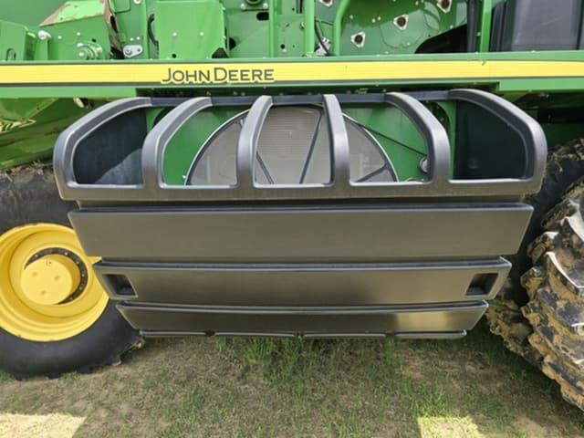 Image of John Deere CP690 equipment image 4