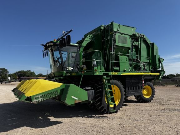 2017 John Deere CS690 Equipment Image0