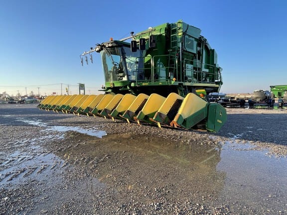 Main image John Deere CS690