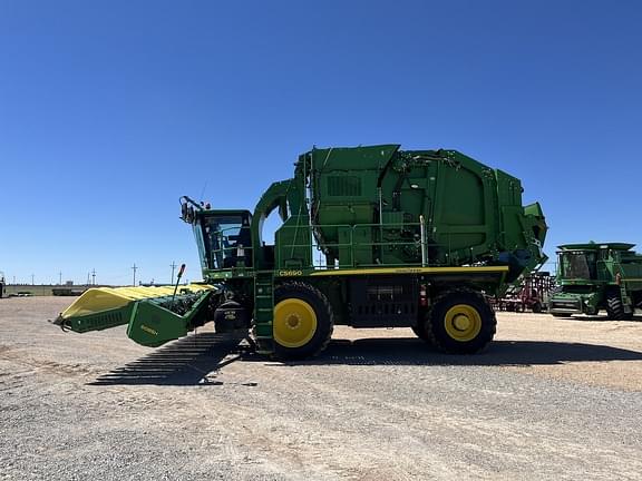 Image of John Deere CS690 equipment image 1