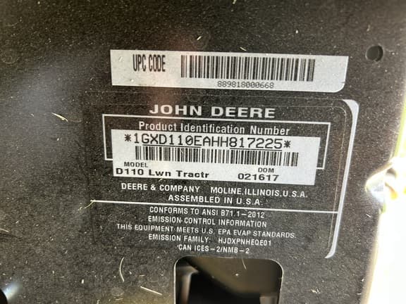 Image of John Deere D110 equipment image 3