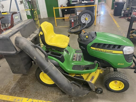 Main image John Deere D160