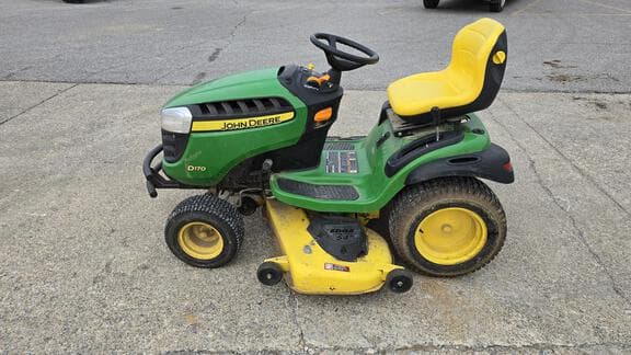 Image of John Deere D170 equipment image 1