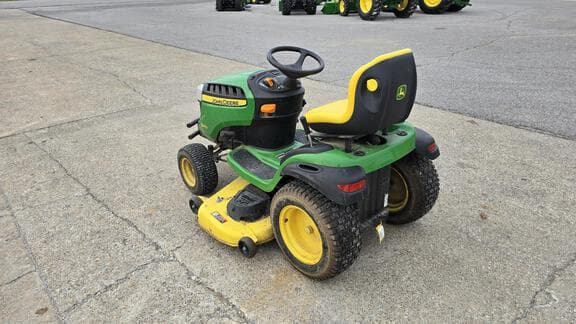 Image of John Deere D170 equipment image 3