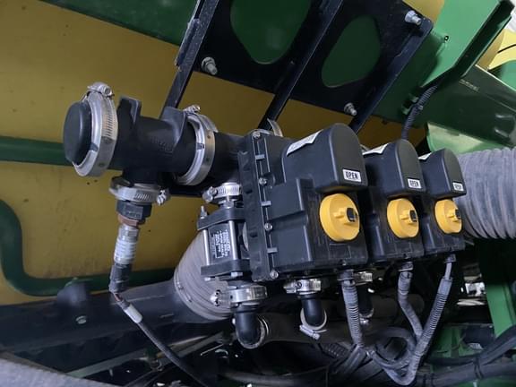 Image of John Deere DB44 equipment image 2