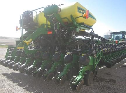 Image of John Deere DB60 equipment image 4