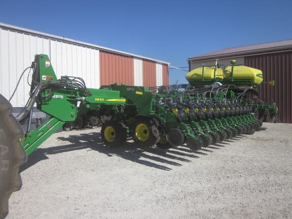 Image of John Deere DB60 equipment image 1