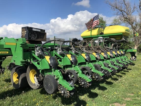 Main image John Deere DB60