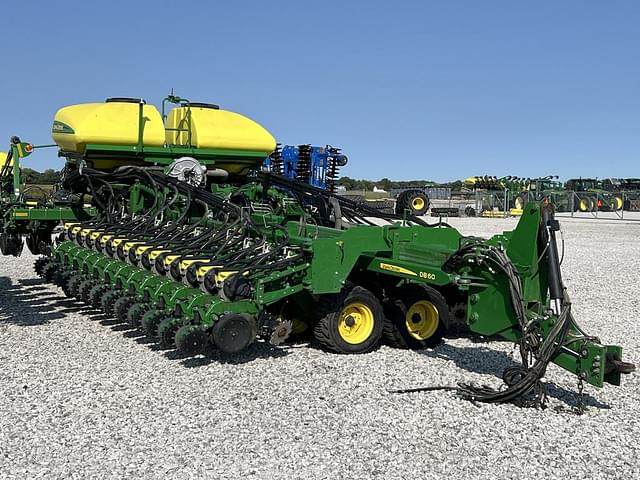 Image of John Deere DB60 equipment image 1