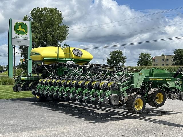 Image of John Deere DB60 equipment image 2