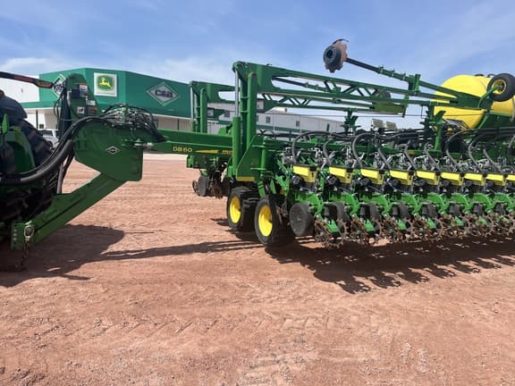 Image of John Deere DB60 equipment image 1