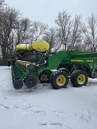 Image of John Deere DB66 equipment image 3