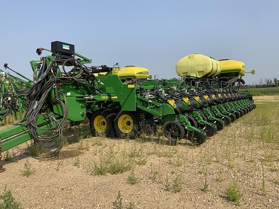 Image of John Deere DB80 equipment image 1