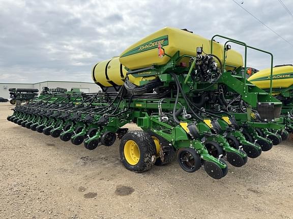 Image of John Deere DB80 equipment image 3