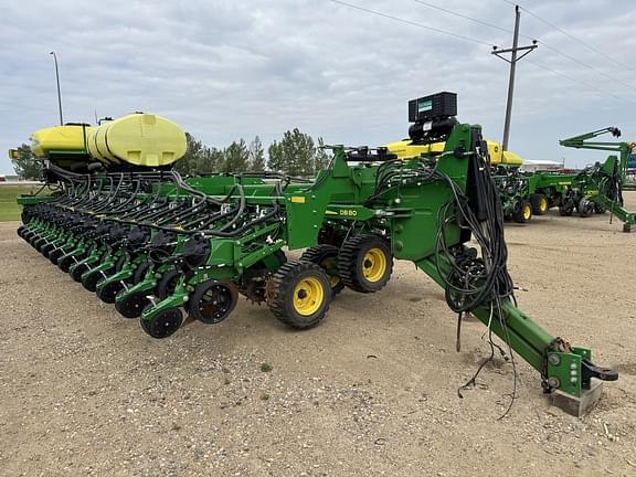 Image of John Deere DB80 equipment image 1