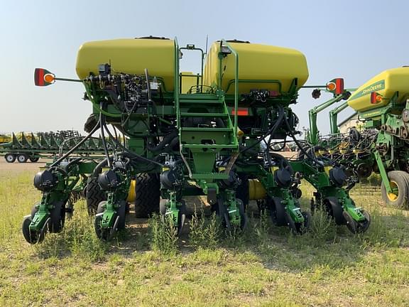 Image of John Deere DB80 equipment image 4