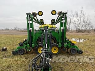 Main image John Deere DB90 4