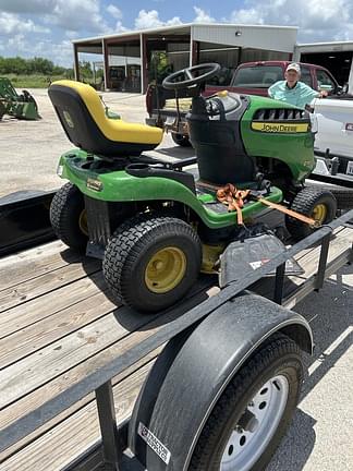 Image of John Deere E110 equipment image 2