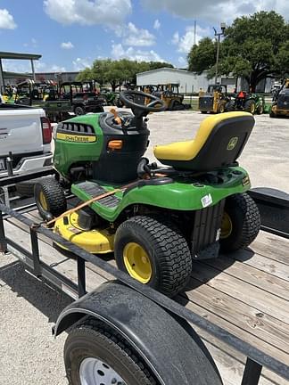 Image of John Deere E110 equipment image 1