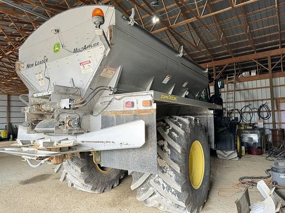 Image of John Deere F4365 equipment image 3