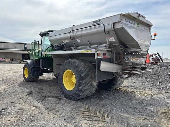 Image of John Deere F4365 equipment image 4