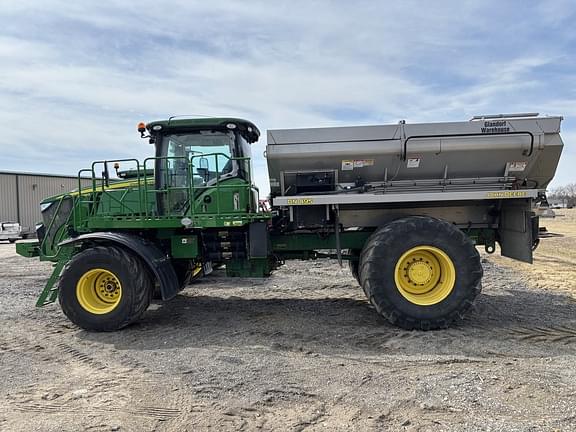 Image of John Deere F4365 equipment image 3