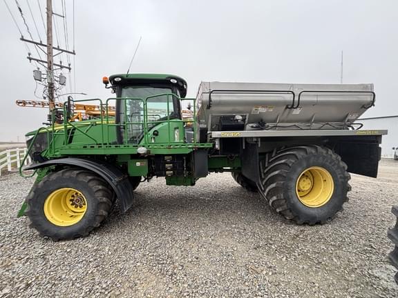 Image of John Deere F4365 equipment image 3
