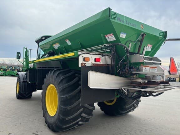 Image of John Deere F4365 equipment image 4