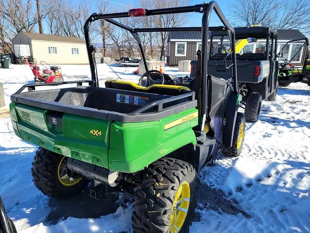 Image of John Deere XUV 590i Gator equipment image 2