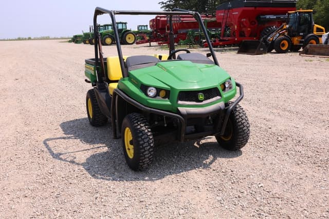 Image of John Deere XUV 590i Gator equipment image 4