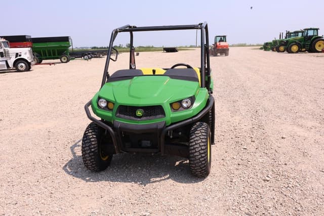 Image of John Deere XUV 590i Gator equipment image 2