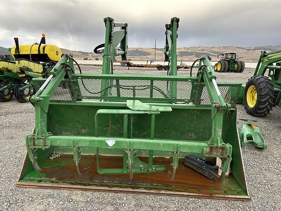 Image of John Deere H480 equipment image 3