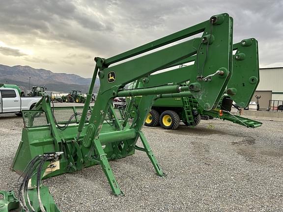 Image of John Deere H480 equipment image 4