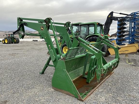 Image of John Deere H480 equipment image 1
