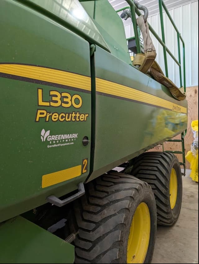 Image of John Deere L330 equipment image 3