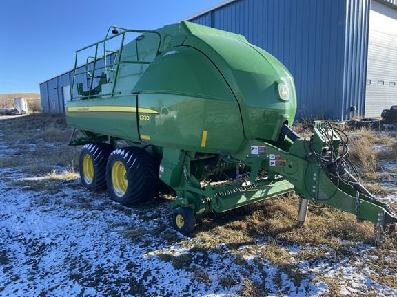 2017 John Deere L330 Equipment Image0