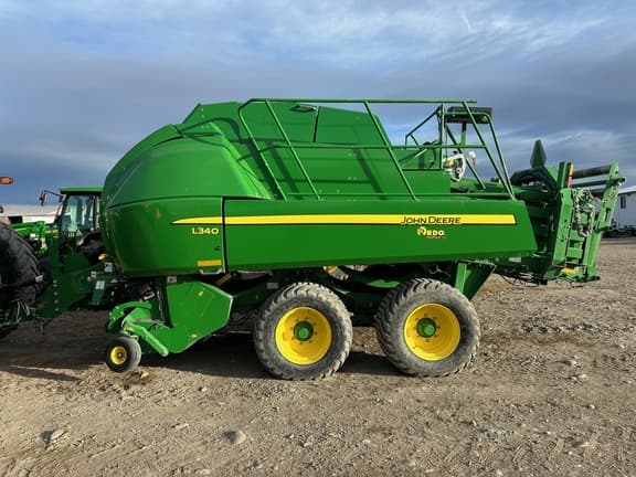 Image of John Deere L340 equipment image 1
