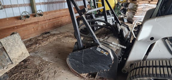 2017 John Deere MH60C Equipment Image0