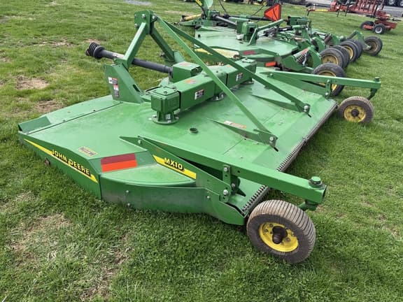 Image of John Deere MX10 Primary image