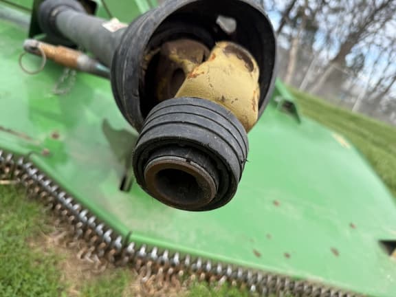 Image of John Deere MX10 equipment image 4